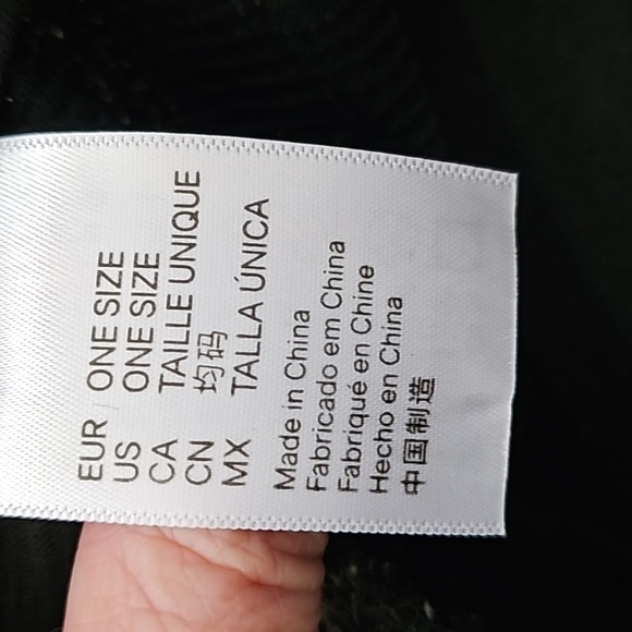 aili's Corner Black Tweed Adjustable Hat NWT - Picture 8 of 9